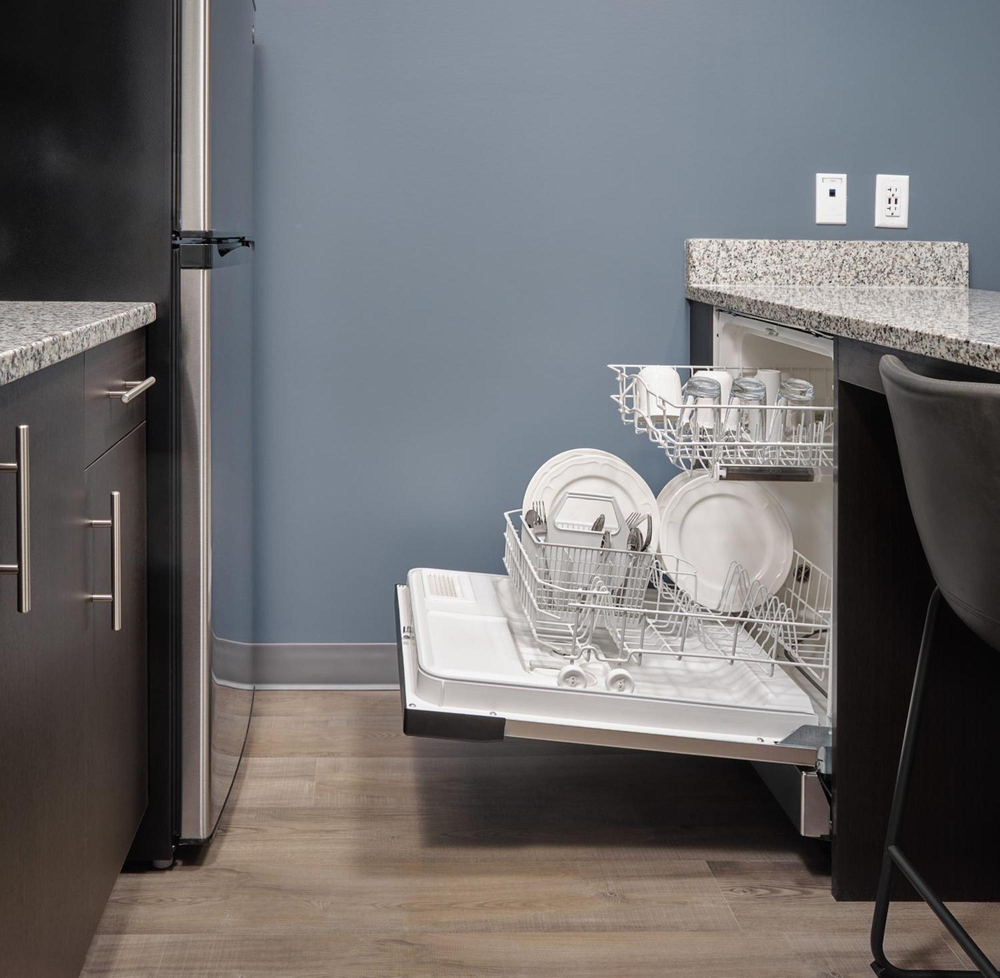 Stayapt Suites San Antonio-Randolph Live Oak Екстер'єр фото